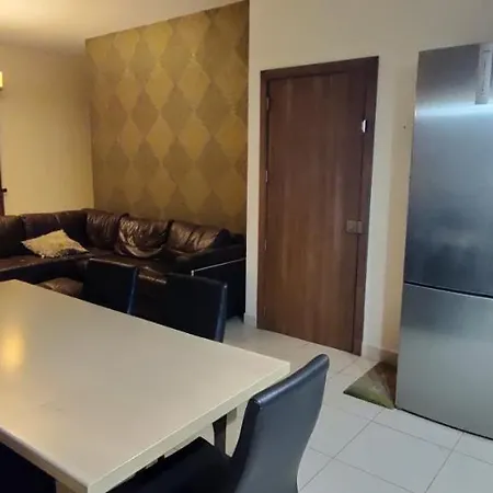 Apartman Spacious 2 Bedroom - Valley View